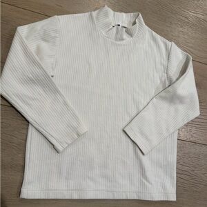 Uniqlo kids heattech top